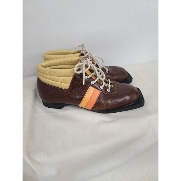 Rare Vintage SKI-TUR cross Country Womans 7 Shoes W/box AWESOME!!! - Picture 4 of 12